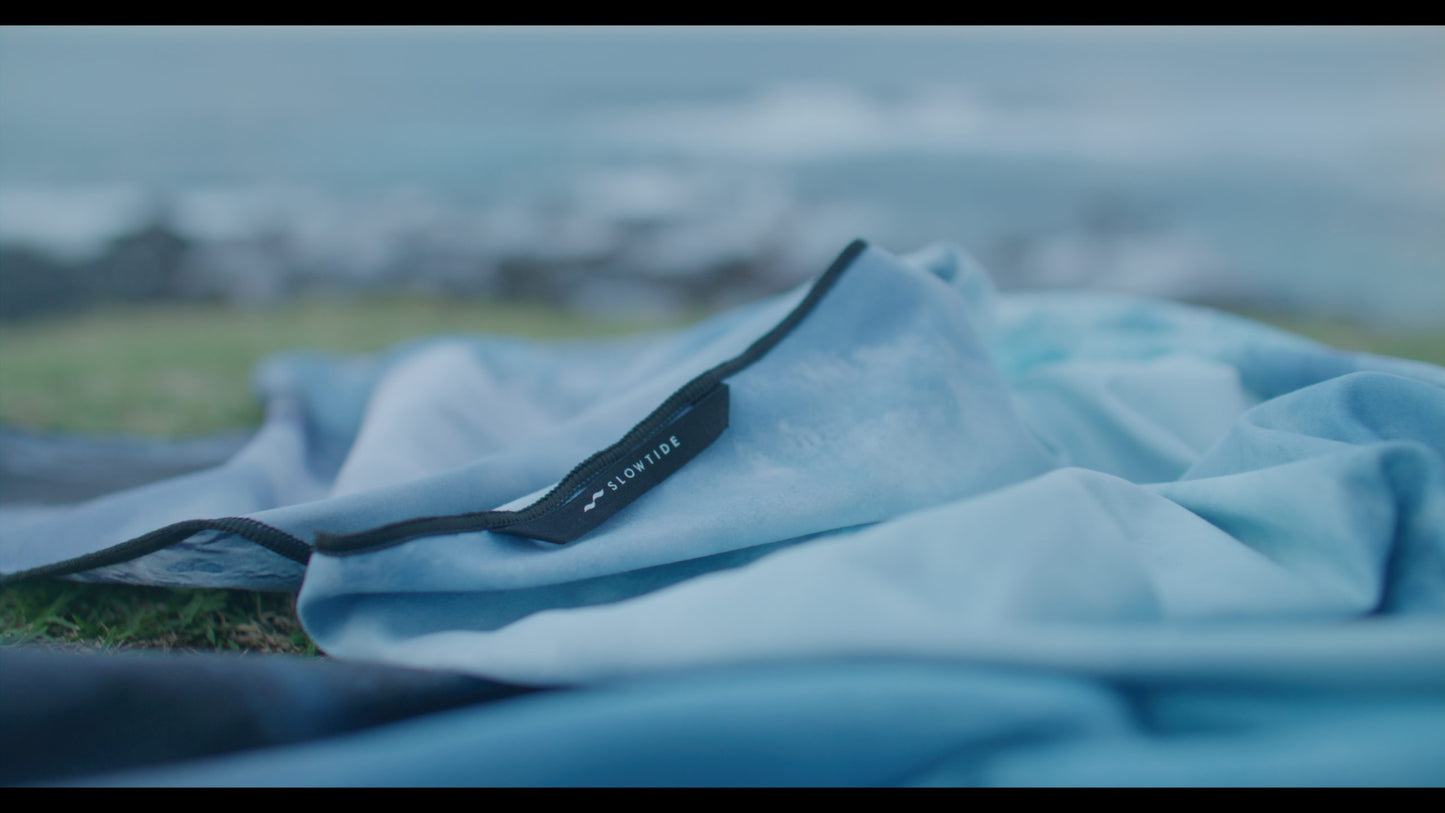 High-Fives-Foundation-Quic k-Dry-Travel-Towel