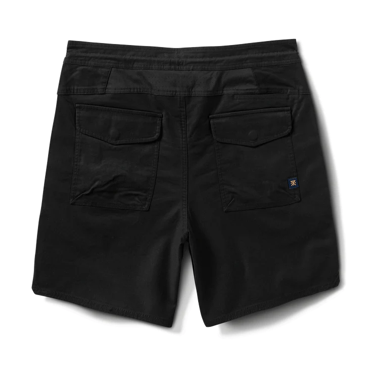 Layover Traveler Shorts Black
