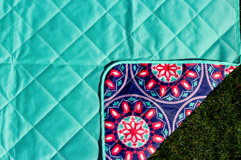 Padded Beach Blanket - Summer Medallion