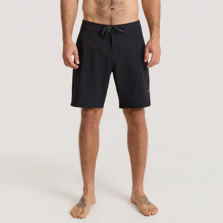 Passage Pro 18.5" Boardshorts Black