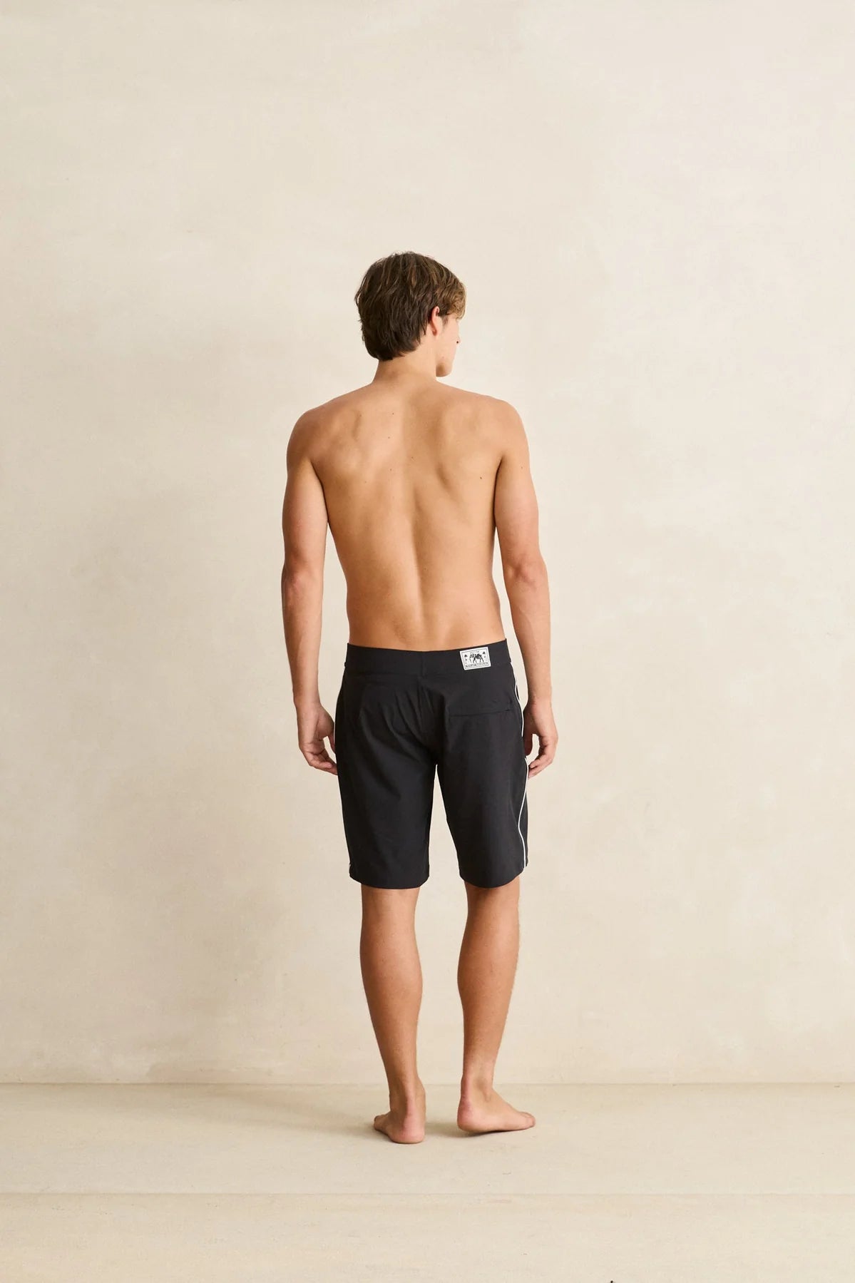 Essential Trunk Black