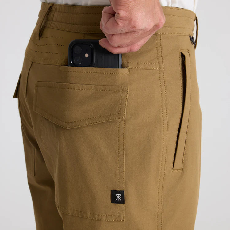 Layover Pro Traveler Shorts Dark Khaki